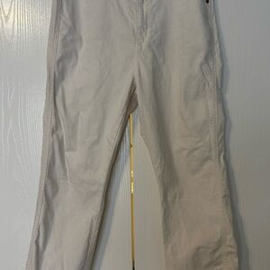 Signature by Levi Strauss White Ankle Cropped Jeans